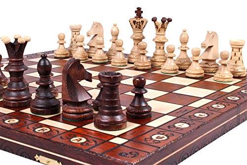 Queen of Katwe, Chess, giveaway chess set