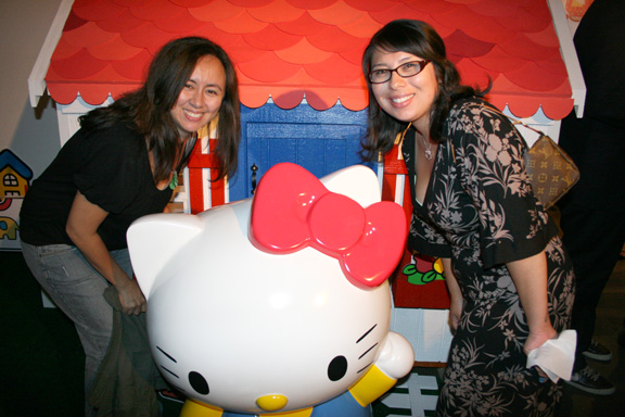 Tee and Cecy hang with Hello Kitty