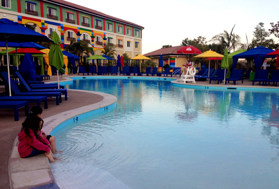 Legoland_hotel_pool