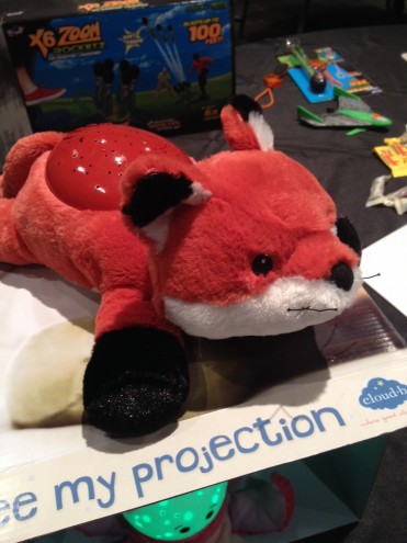 What does the fox say? Cloud B's adorable fox lights up your kid's room