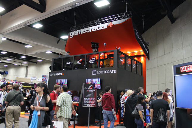 lootcrate_booth1