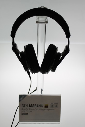 audiotechnica_headphones1