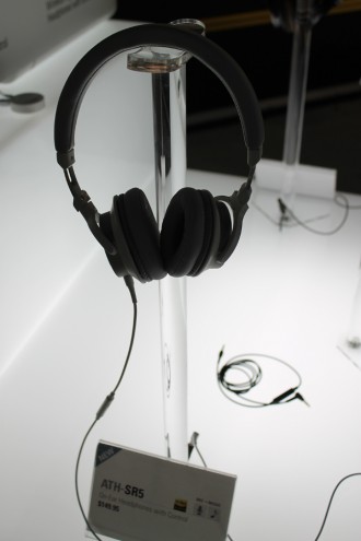 audiotechnica_headphones2