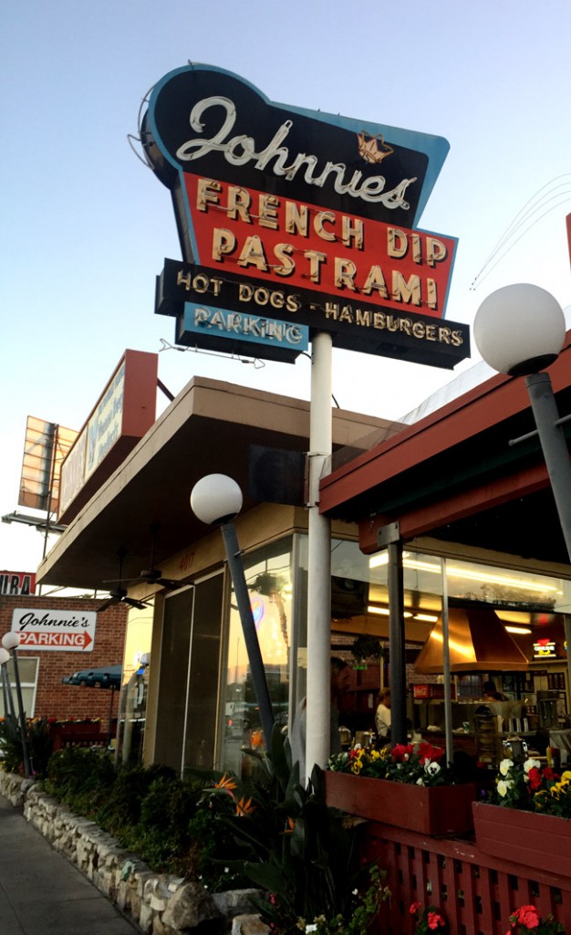 Bring Your Appetite to Johnnie's Pastrami In Culver City That's It LA