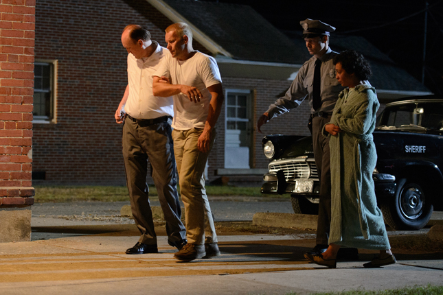 Joel Edgerton (2nd from left) stars as Richard and Ruth Negga (right) stars as Mildred in Jeff Nichols LOVING, a Focus Features release. Credit : Ben Rothstein / Focus Features