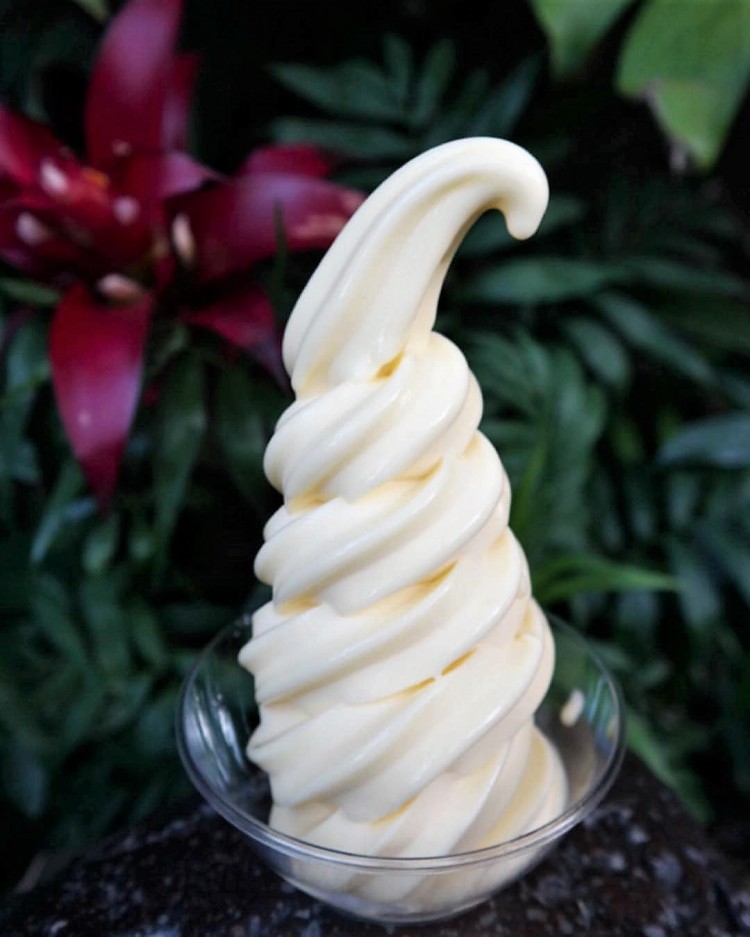 girls day out dole whip
