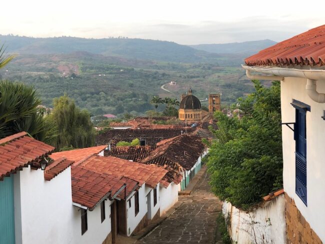 encanto colombia reference trip