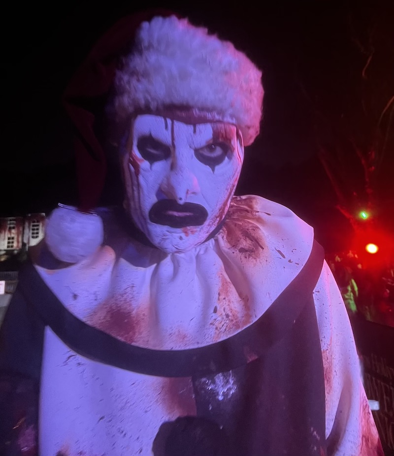 art clown terror tram horror nights