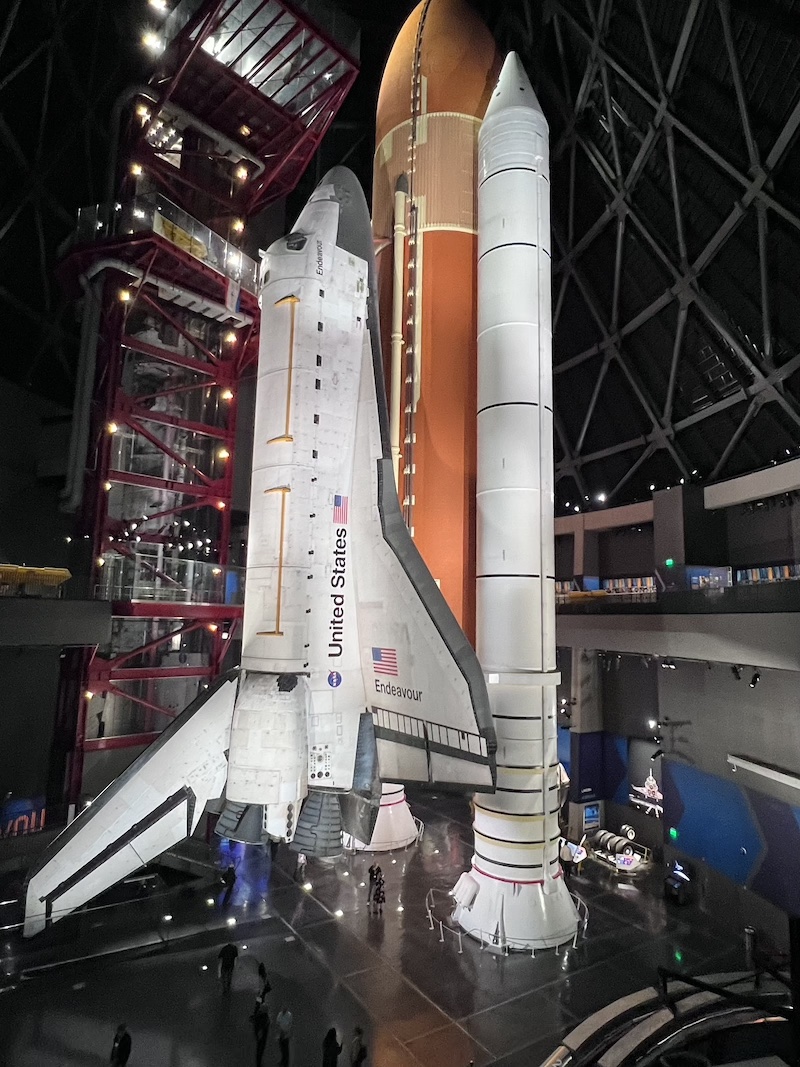 space shuttle endeavour samuel orchin air